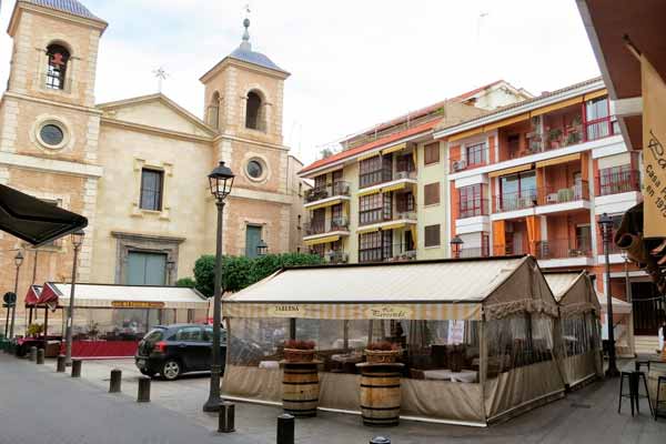 The St. John's Square. A walk along the squares of Murcia - Tourism in Murcia