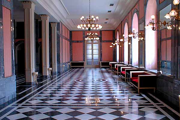 The hall of mirrors. Romea Theatre - Tourism in Murcia