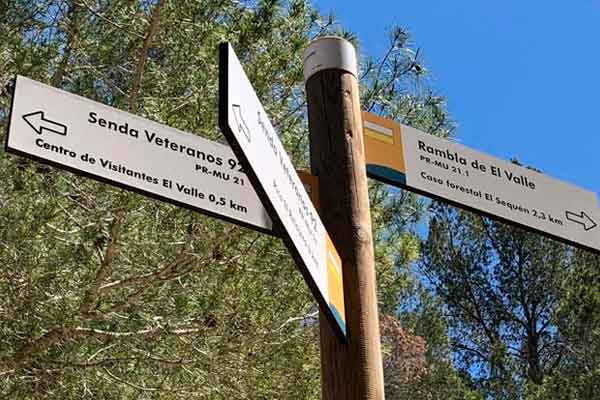 Hiking in Murcia. Garden trails walking. Routes bicycle routes - Tourism in Murcia